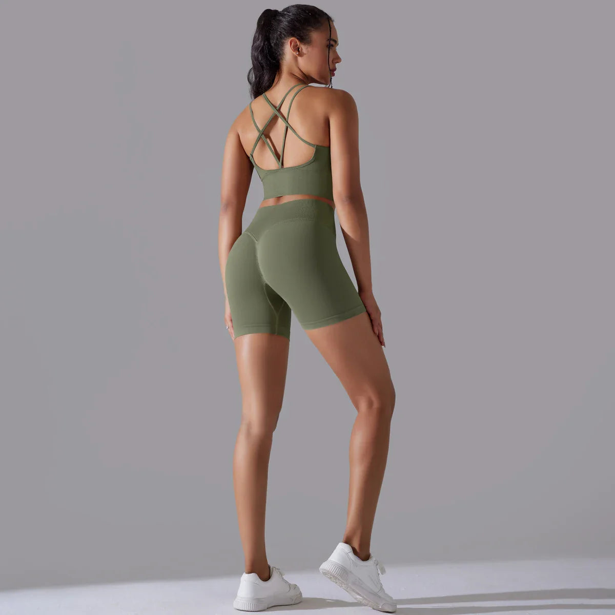 Conjunto de Roupas Fitness Feminino Top e Bermuda de Alta Compressão